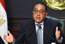 رئيس الوزراء يتابع جهود توفير مياه الشرب في عدة مناطق بالبحر الأحمر