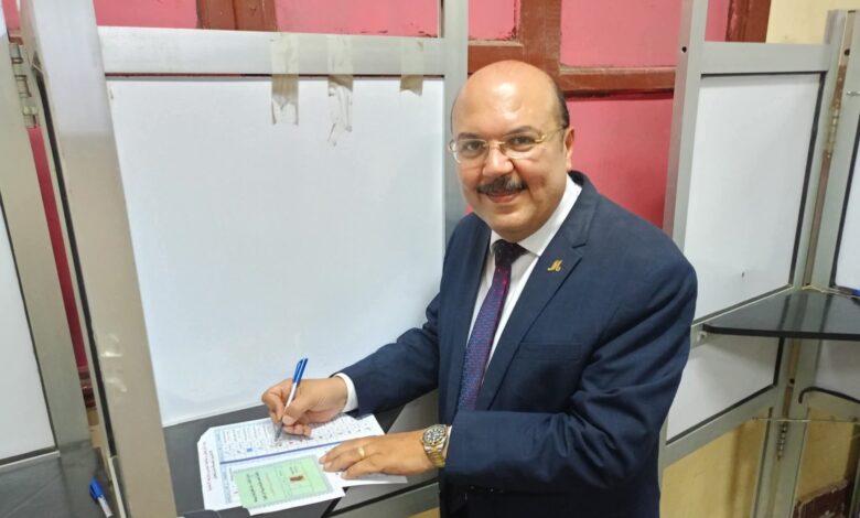 النائب ميشيل الجمل يوقف احتفالات فوزه احترامًا لضحايا حادث الكريمات