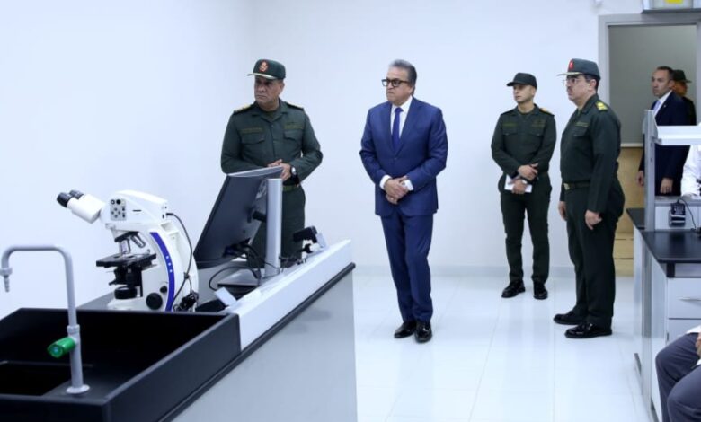 كلية الطب بالقوات المسلحة تستقبل وزير الصحة للاطلاع على منظومة التطوير والتحديث