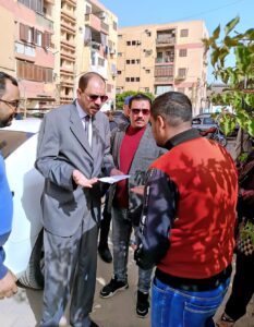 محافظ سوهاج يتفقد المراكز التكنولوجية ويوجه بالتحقيق في تأخير بعض طلبات المواطنين