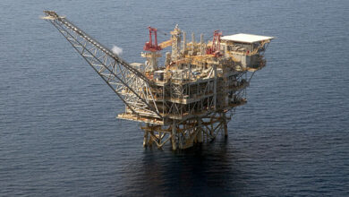 استقرار أسعار النفط مع انحسار الاحتجاجات الإيرانية