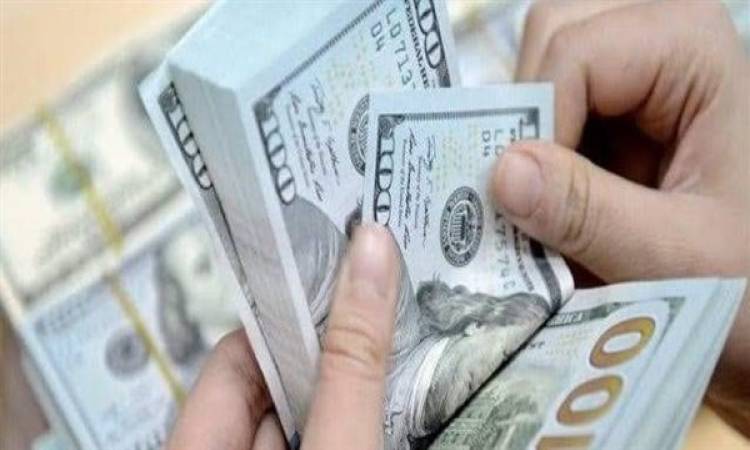 تراجع سعر الدولار اليوم الأحد 25 يناير في البنوك