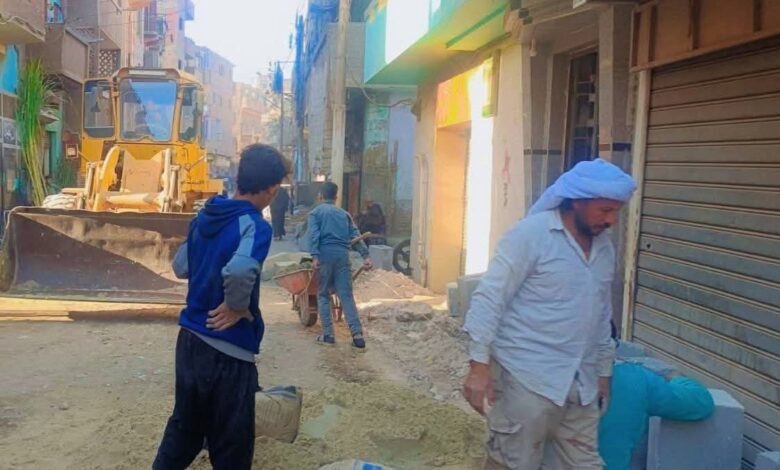 محافظ أسيوط يعلن تنفيذ أعمال تطوير الأرصفة بعدد من شوارع مدينة منفلوط