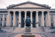 تراجع عائدات سندات الخزانة الأمريكية مع ترقّب بيانات اقتصادية مهمة