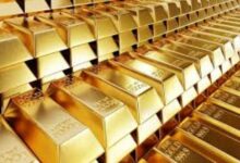 تراجع حاد في أسعار الذهب بأكثر من 2% وسط قوة الدولار وانحسار التوترات