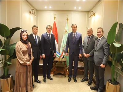 وزير الزراعة يستقبل سفير أوزبكستان بالقاهرة لتعزيز التعاون الزراعي المشترك