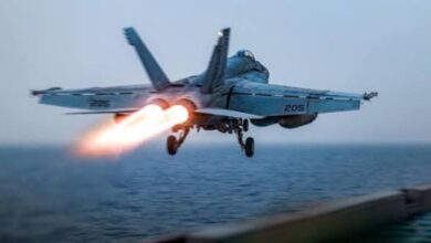 "التلغراف": واشنطن جاهزة لعمل عسكري محتمل ضد إيران السبت