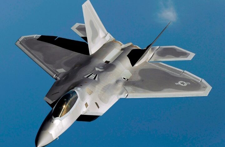 واشنطن تنشر 6 مقاتلات إضافية من طراز F-22 Raptor في إسرائيل ليرتفع الإجمالي إلى 18