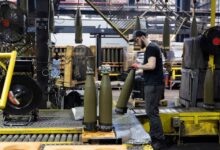 ترامب: شركات الدفاع توافق على مضاعفة إنتاج الأسلحة أربع مرات