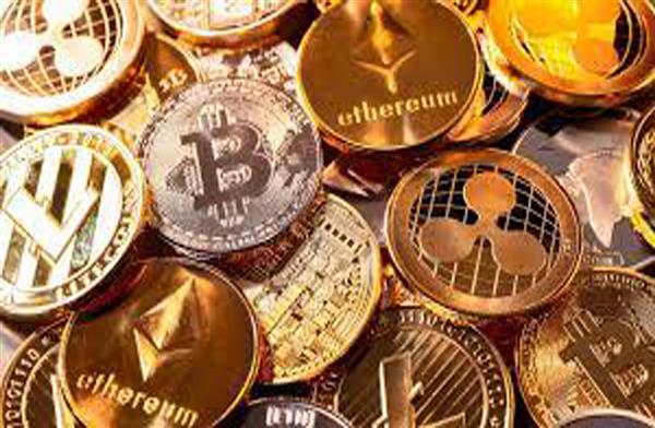العملات المشفرة تتراجع مع تخلي المستثمرين عن المخاطرة