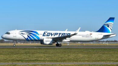 وزير الطيران: توقف 85 رحلة إلى الخليج يكبدنا خسائر بملايين الدولارات