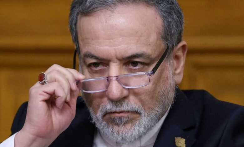 عراقجي: مرور آمن بمضيق هرمز لمدة أسبوعين تمهيدًا لمفاوضات مع واشنطن