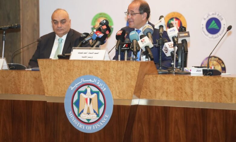 كجوك: ارتفاع مخصصات الأجور بالموازنة إلى 821 مليار جنيه