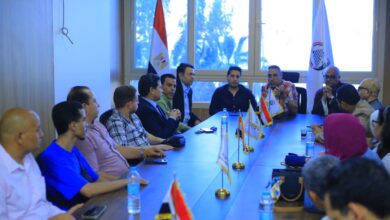 "الجبهة الوطنية" يقود ثورة الذكاء الاصطناعي بسوهاج