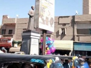 غضب عارم بالمراغة بعد تشويه محيط تمثال الشيخ المراغي.. والأهالي: إهانة لتاريخ المدينة ورموزها الوطنية