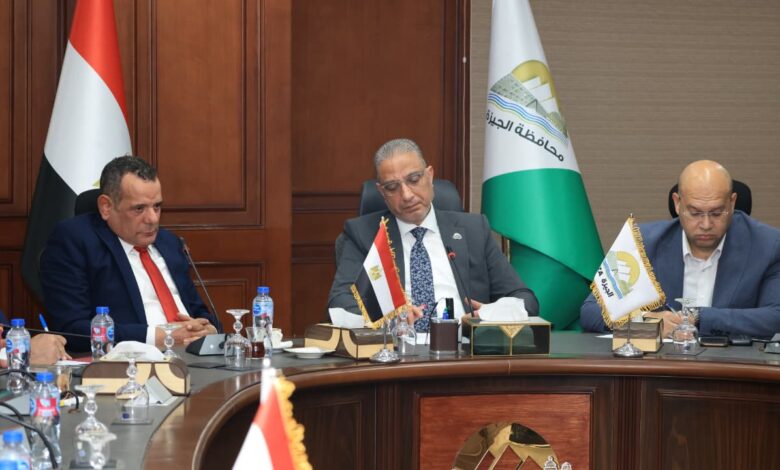 «حماة الوطن» بالجيزة يناقش مع المحافظ أبرز المشكلات الخدمية.. واستجابة فورية لطلبات النواب