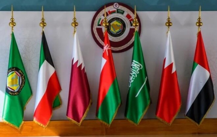 مجلس التعاون يدين الهجمات الإيرانية ويطالب بمساءلة دولية